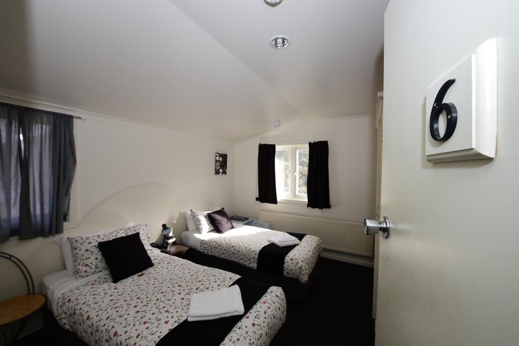 Black Bear Inn Thredbo Bagian luar foto