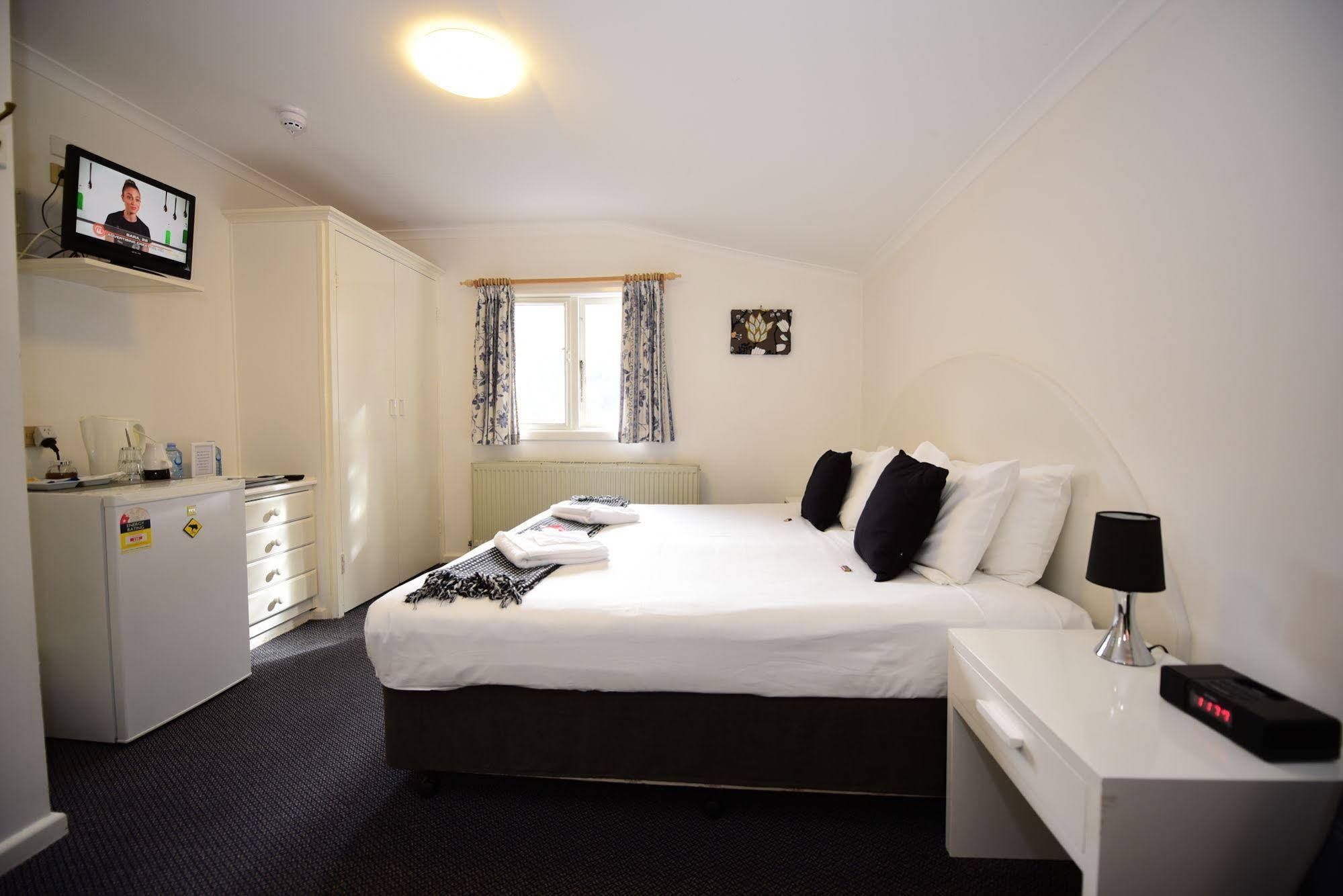 Black Bear Inn Thredbo Bagian luar foto
