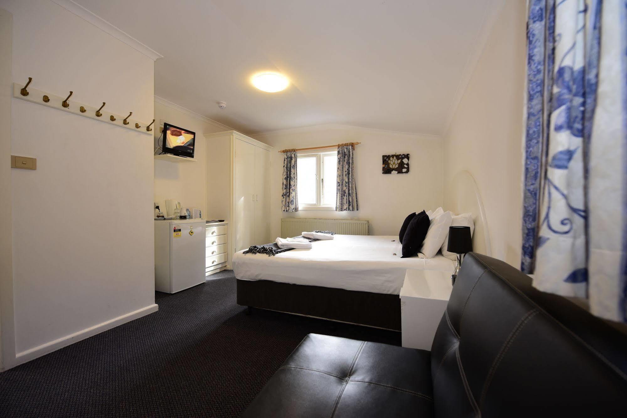 Black Bear Inn Thredbo Bagian luar foto